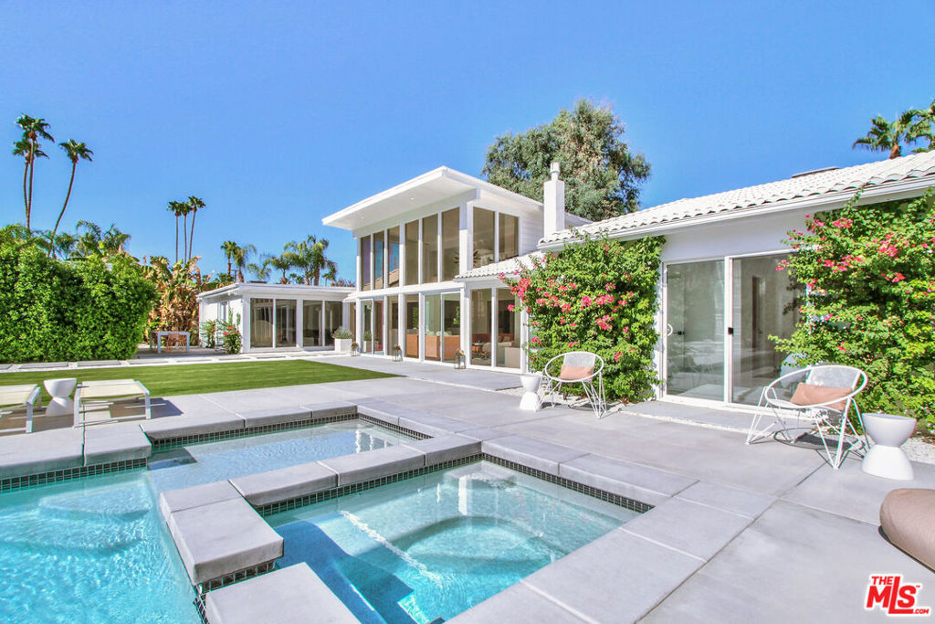 Warm Sands - Residential