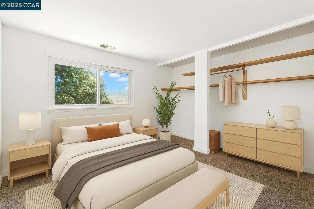 GRANADA HILLS - Residential