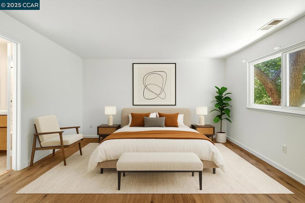 GRANADA HILLS - Residential