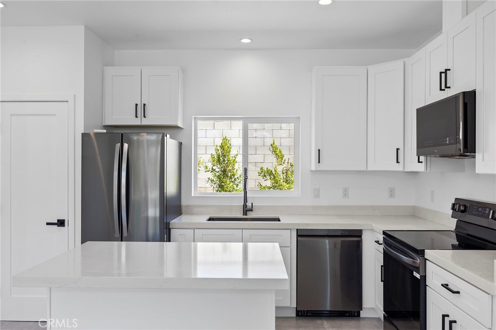 Central Palm Springs (33215) - Residential