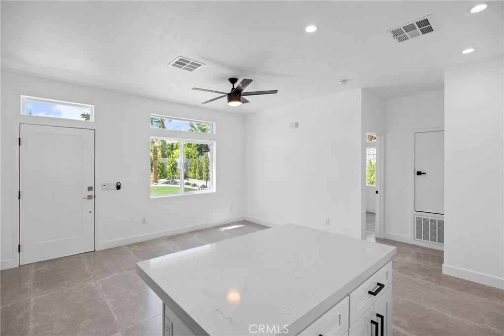 Central Palm Springs (33215) - Residential