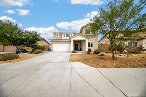 Photo of 15555 San Diego Ln, Victorville, CA 92394 (MLS # CV26174475)