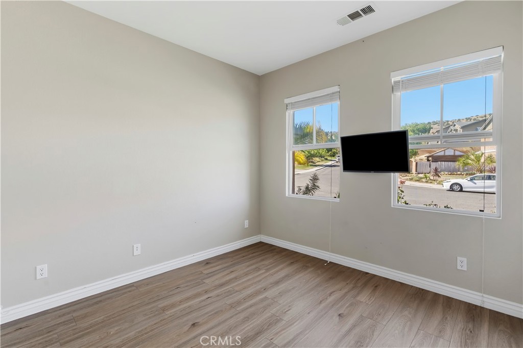 1621 Serval Way