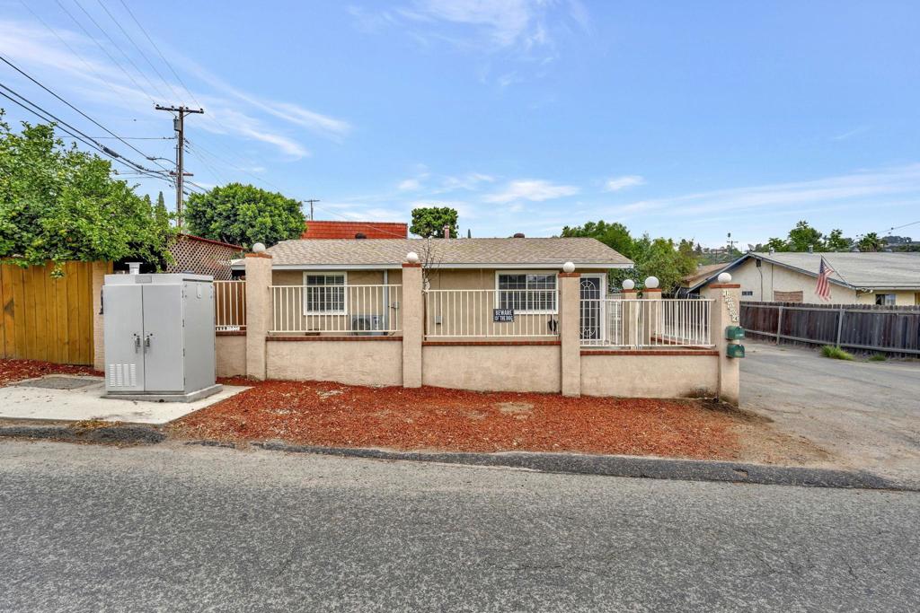 12004 06 Winter Gardens Dr