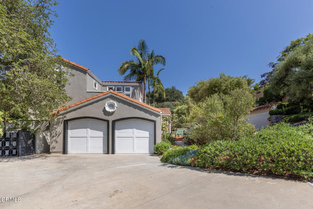 Properties 4 1040 Hillcroft Road