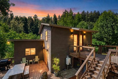 Photo of 19060 Laurel Drive, Los Gatos, CA 95033 (MLS # ML82028582)