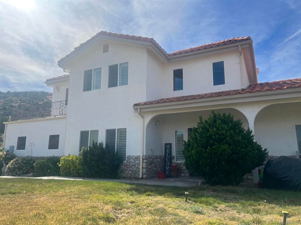 Photo of 31802 Lawson Rd Ct, Acton, CA 93510 (MLS # 260007310SD)