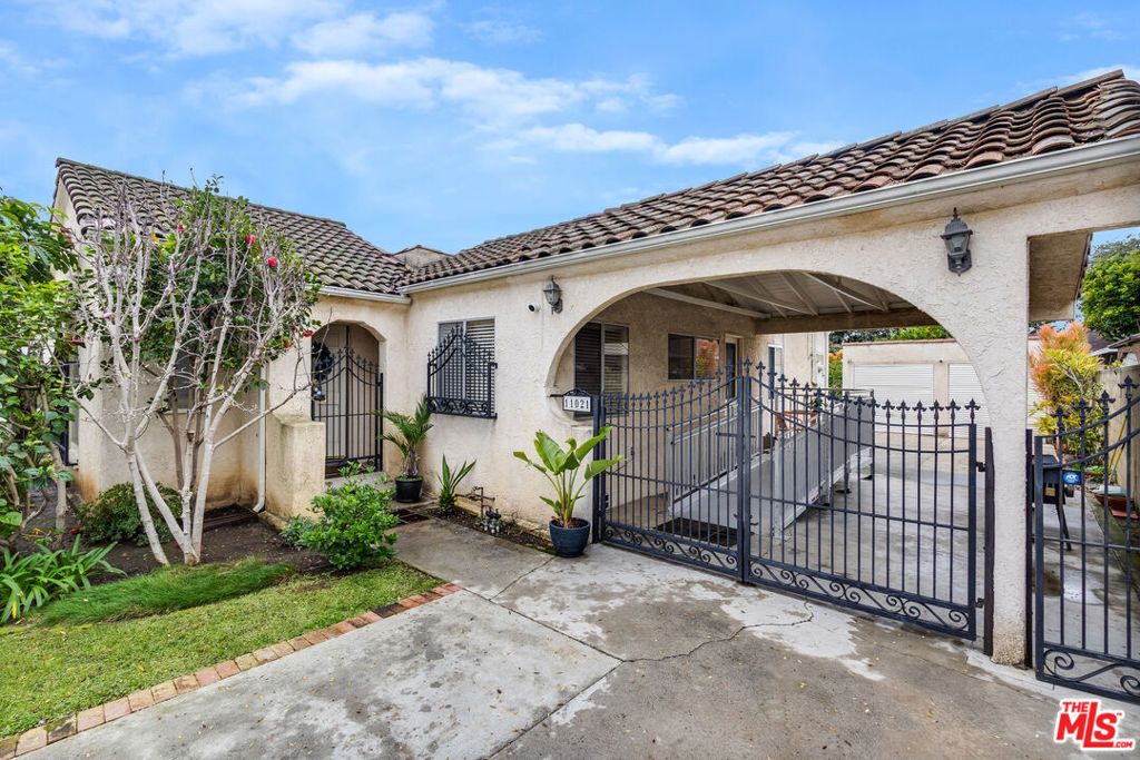 Photo of 11021 Braddock Drive, Culver City, CA 90230 (MLS # 26634469)