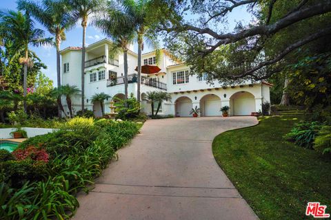 14285 Valley Vista Boulevard Sherman Oaks CA 91423