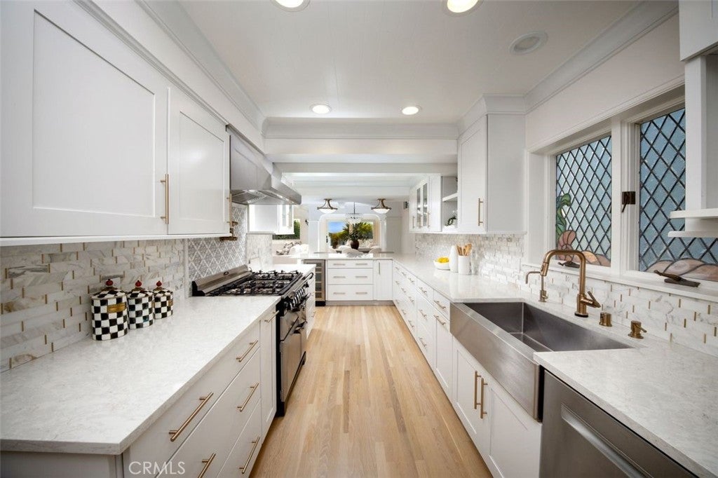 16955 S Pacific