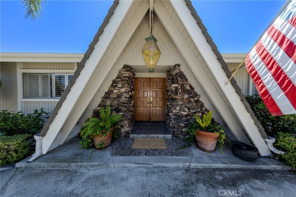 2326 Almira Avenue
