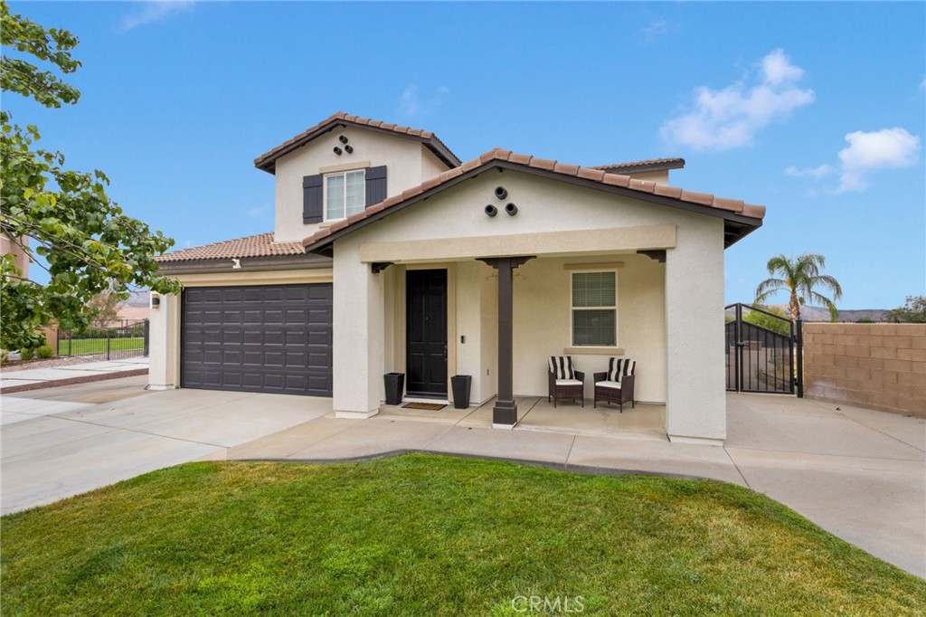 Welcome to this stunning 4-bedroom, 2.5-bath home in the highly sought-after Fairway Canyon community. Perfectly situated at the end of a cul-de-sac on one of the largest lots in the neighborhood, this property offers privacy, space, and AMAZING views.
Inside, you’ll find new floors, baseboards, for a modern, move-in ready feel. The spacious floor plan includes a formal dining room, living room, and family room. The kitchen is a true showstopper with a large island, granite counter tops, reverse osmosis water, and water softener throughout the house —designed for both everyday living and entertaining.
The primary suite is a luxurious retreat featuring a walk-in shower, oval soaking tub, dual vanities, and TWO walk-in closets.
Step outside to your private backyard oasis with a gas fire pit, large patio cover, and a built-in barbecue with granite countertop, flat grill, and mini fridge. Perfect for gatherings or peaceful evenings at home.
Additional upgrades include extra concrete for parking, RV parking, upgraded gates, generator switch plug, 50 AMP 3 prong plug in garage, new exterior paint and a brand-new fence.
As part of Fairway Canyon, you’ll also enjoy access to community amenities including a pool, clubhouse, and more.
Homes like this rarely come on the market—don’t miss your chance to make it yours!