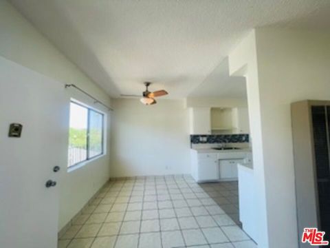 Photo of 1014 N Spaulding Avenue #9, West Hollywood, CA 90046 (MLS # 25579987) Photo of 1014 N Spaulding Avenue #9, West Hollywood, CA 90046 (MLS # 25579987)