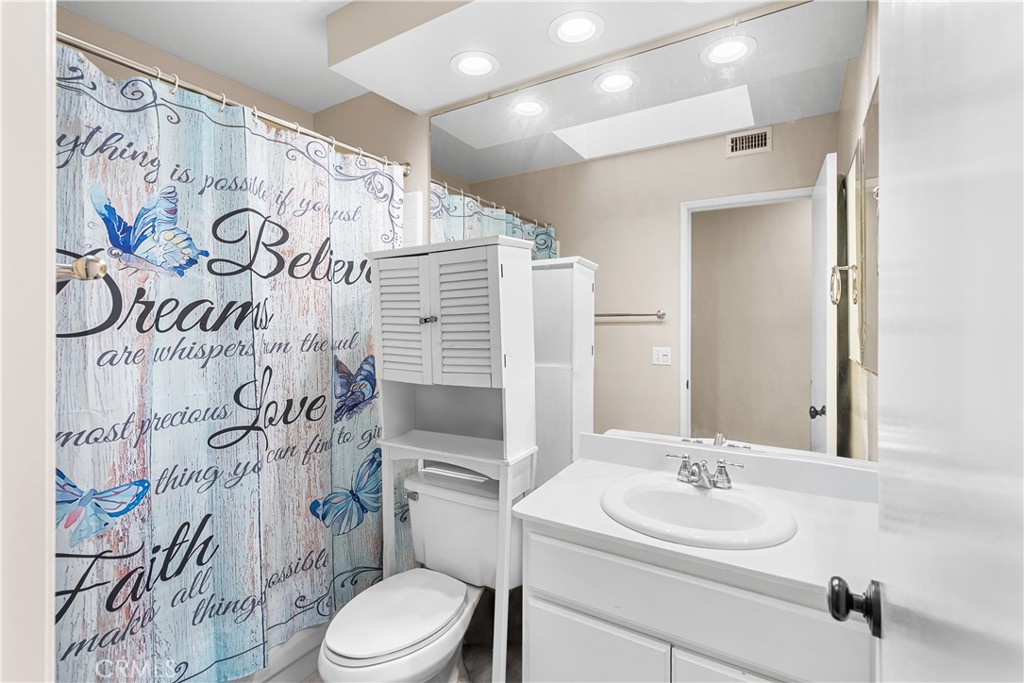 Country Gate (CTYG) - Residential