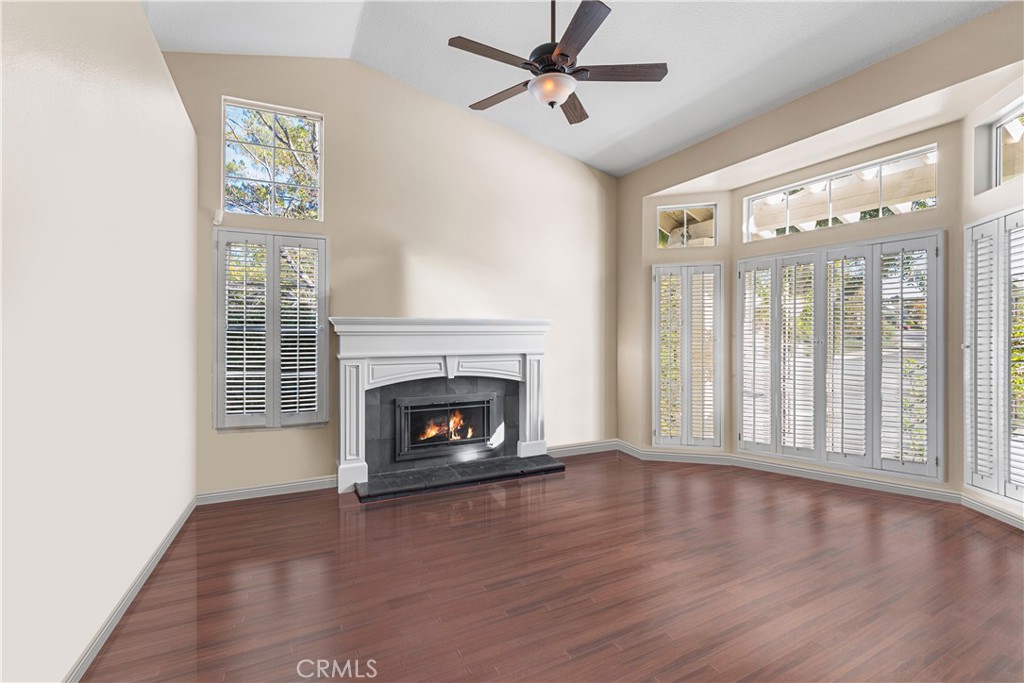 Country Gate (CTYG) - Residential