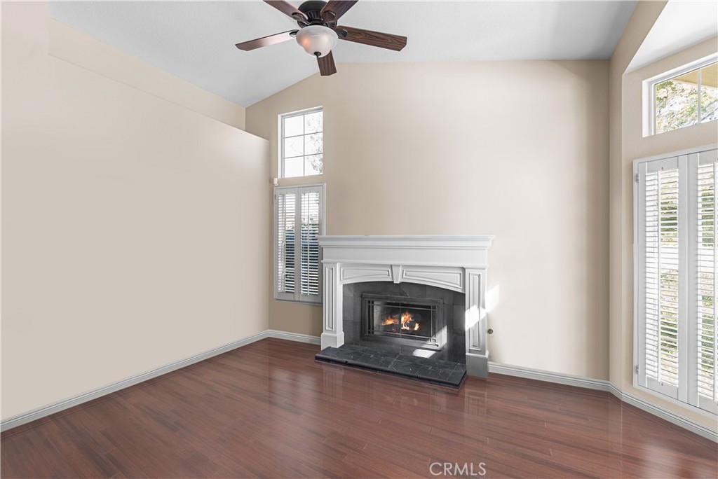 Country Gate (CTYG) - Residential