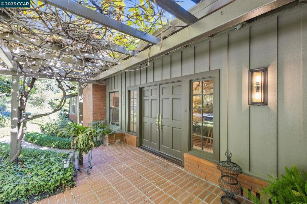HAPPY VALLEY - Residential