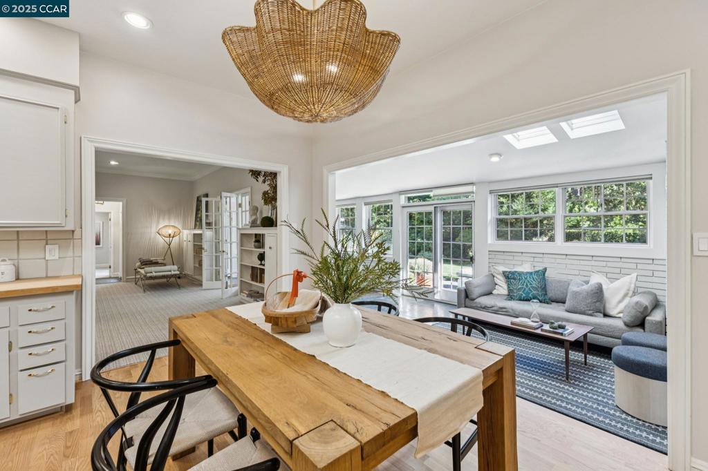 HAPPY VALLEY - Residential