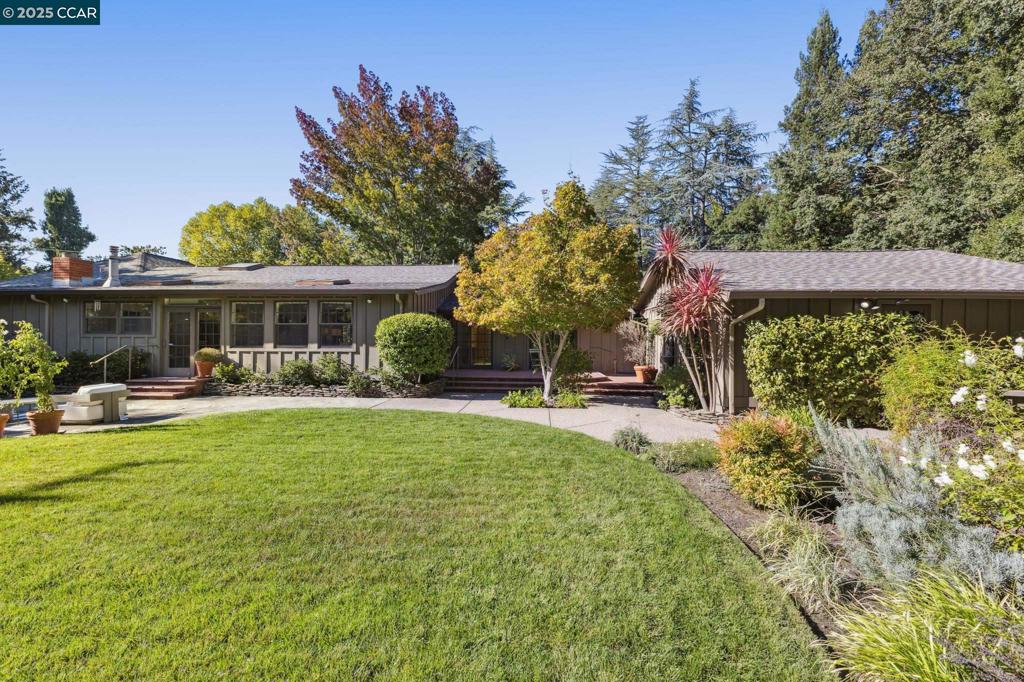 HAPPY VALLEY - Residential