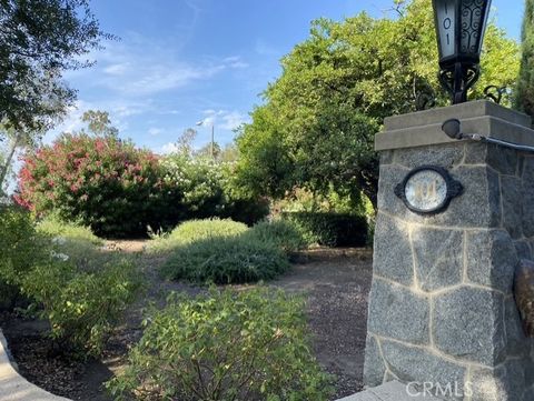 Photo of 101 N Grand Ave, Pasadena, CA 91103 (MLS # AR26090681)