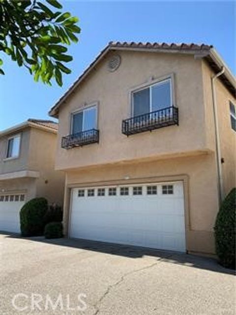 Photo of 9315 Burnet Avenue #113, North Hills, CA 91343 (MLS # SR26105266)