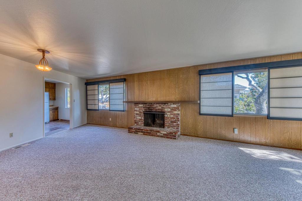 32 Carlton Drive