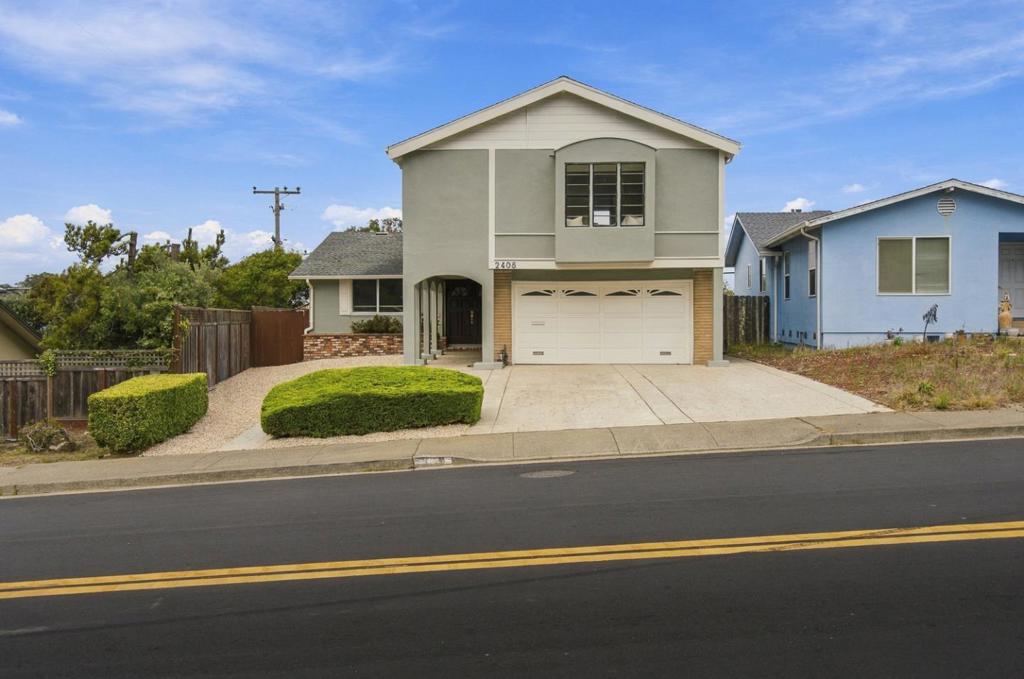2405 Shannon Drive