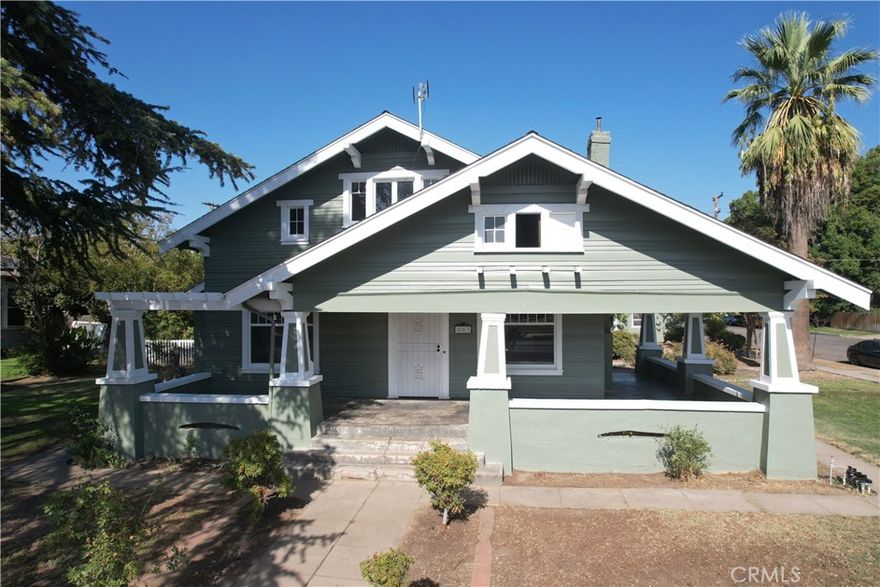 Welcome to this beautifully remodeled two-story1917 Craftsman Bungalow home featuring 5 spacious bedrooms and 2.5 bathrooms. Recently updated with a brand-new kitchen including modern cabinets, sleek countertops, and new appliances. Fresh interior and exterior paint, new flooring throughout, and upgraded bathrooms give this home a move-in ready feel. Enjoy year-round comfort with new AC units. With its generous layout and modern finishes, this home is perfect for a large family or anyone seeking extra space in a central Madera location.