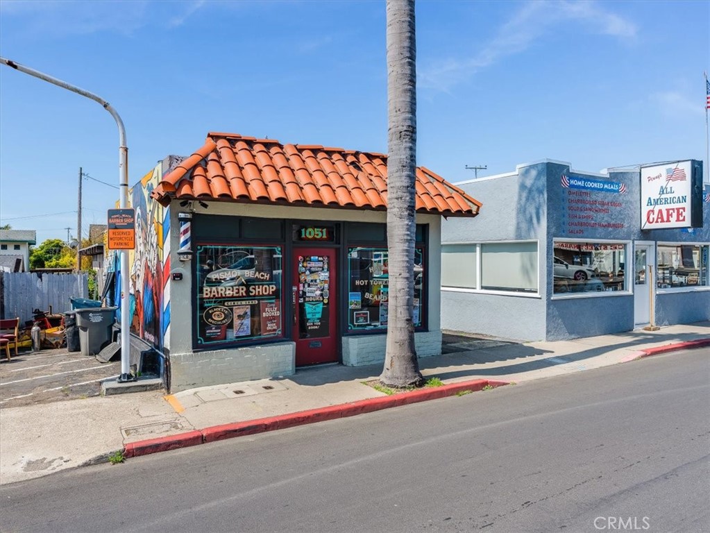 1051 Price Street