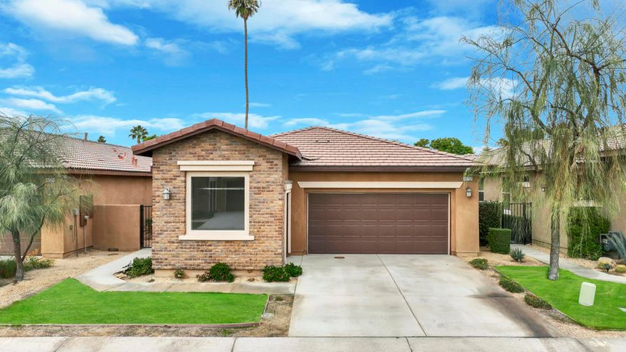 , Newer Beautiful home on the golf course with expensive porceline tile beautiful condition .2 car garage ,tennis ,golf,fitness club house restaurant,Gated community. owner/seller  is a licensed Calif realtor .option to purchase with owner carrying contract