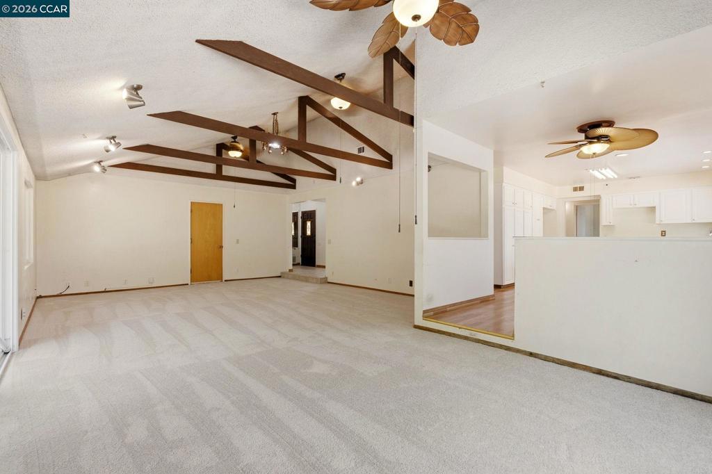 907 Lyon Ct