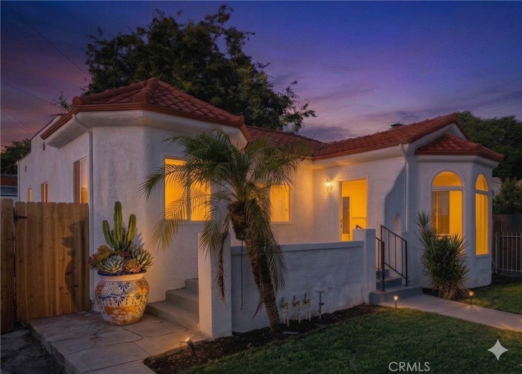 4380 W 28th Street, Los Angeles CA 90018
