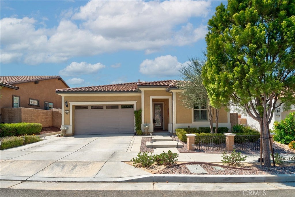 Photo of 24325 Overlook DR, Corona, CA 92883 (MLS # PW26188892)