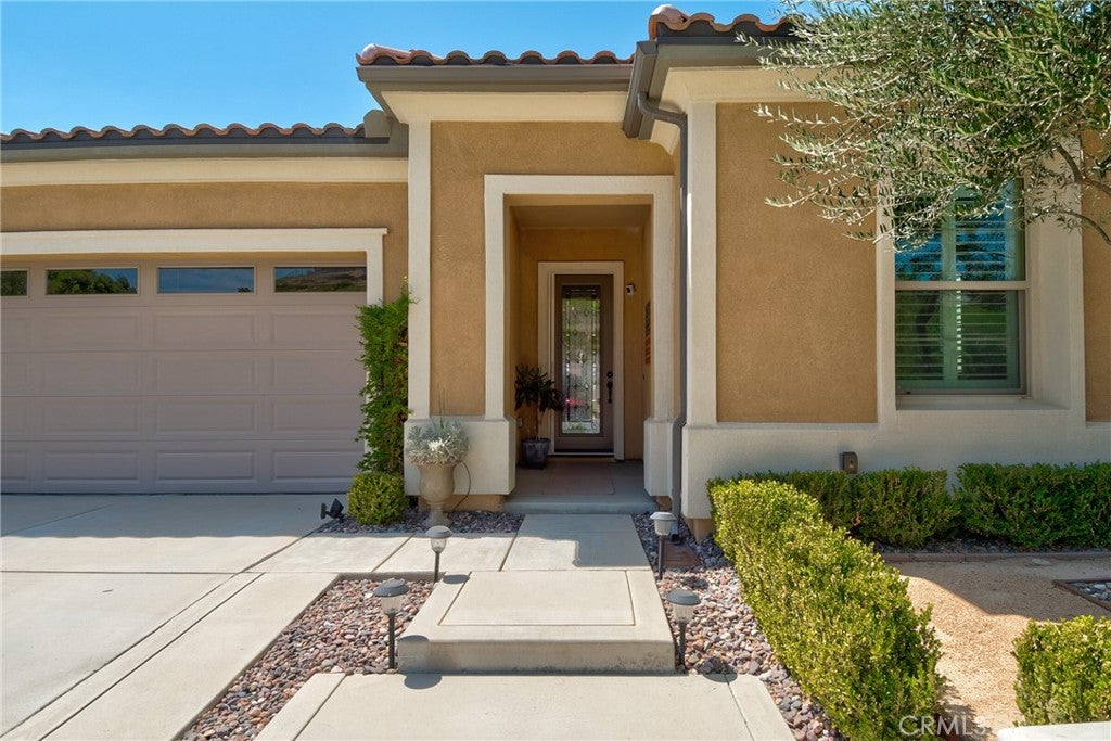 24325 Overlook