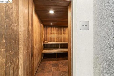 Tiny photo for 311 Oak St St #520, Oakland, CA 94607 (MLS # 41137261)