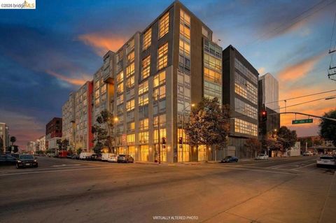 Tiny photo for 311 Oak St St #520, Oakland, CA 94607 (MLS # 41137261)