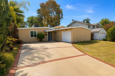 Photo of 6516 Longridge Avenue, Van Nuys, CA 91401 (MLS # OC26120585)