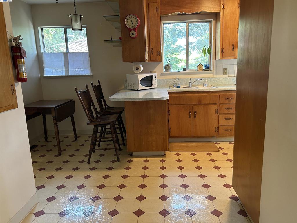 UPPER REDWOOD - Residential