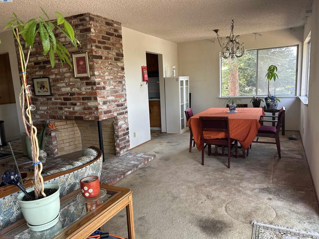 UPPER REDWOOD - Residential