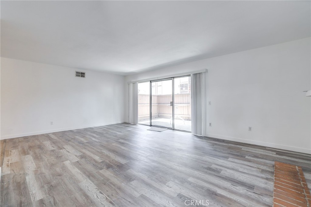 1094 Cabrillo Park