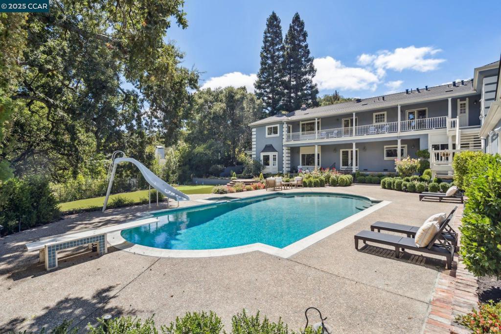 ALAMO WESTSIDE - Residential