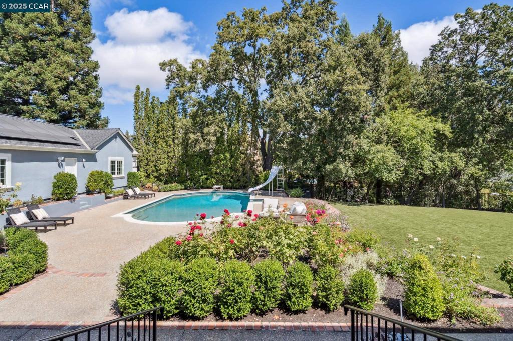 ALAMO WESTSIDE - Residential