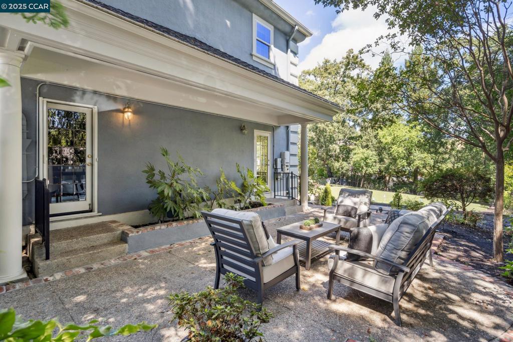 ALAMO WESTSIDE - Residential