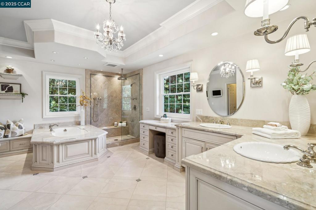 ALAMO WESTSIDE - Residential