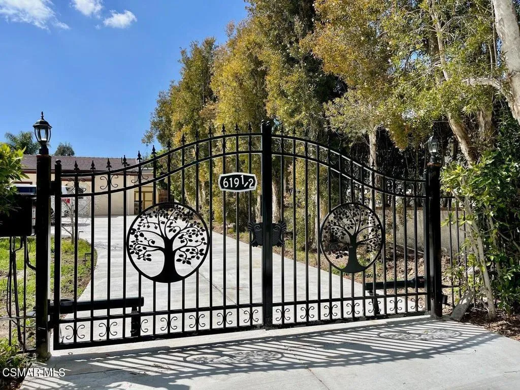 Camarillo, California 93010, United States, 2 Bedrooms Bedrooms, ,2 BathroomsBathrooms,Residential,Active,198121