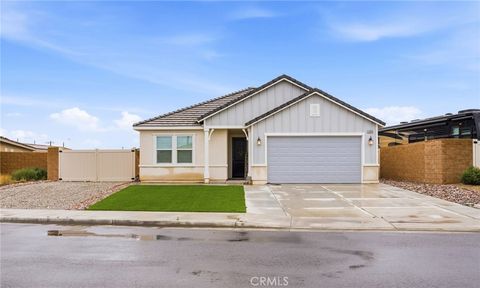 Photo of 29068 Golden Sunset Cir, Winchester, CA 92596 (MLS # SW26065710)
