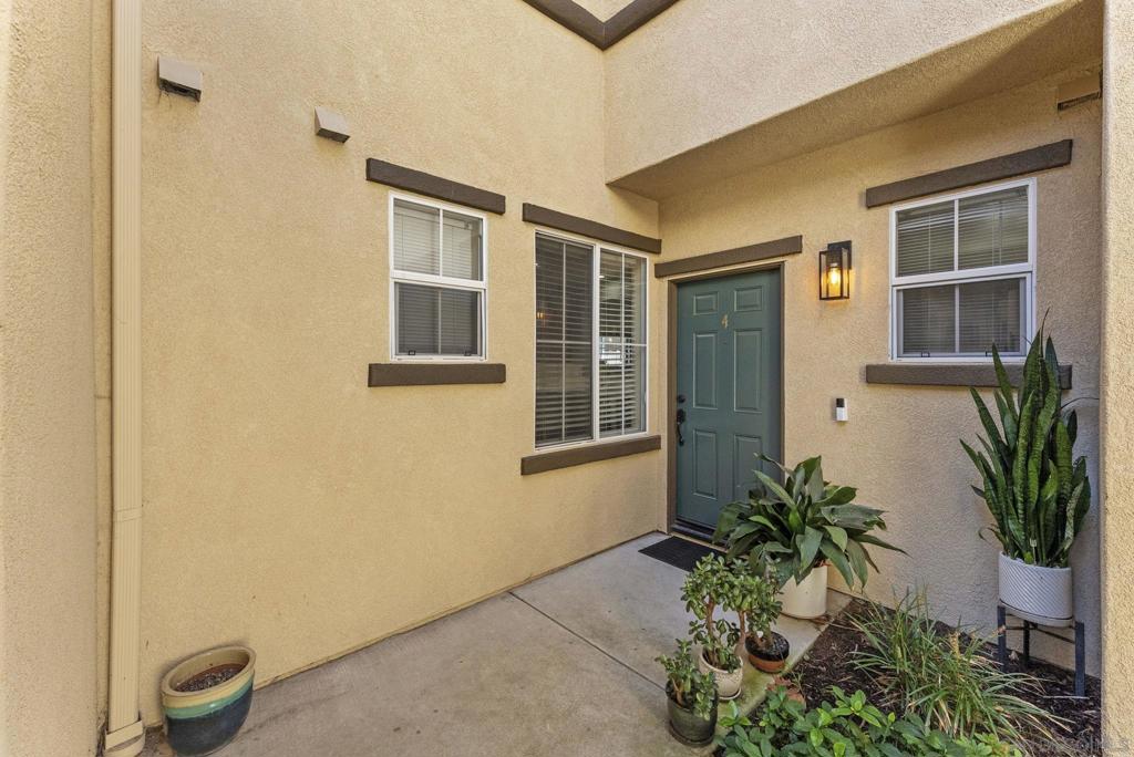 625 Sumner Way 4