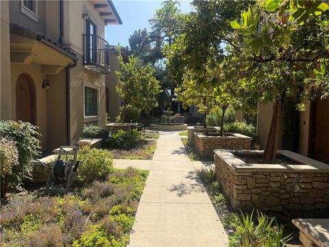 Photo of 158 S Sierra Madre BLVD, Pasadena, CA 91107 (MLS # AR26155122)