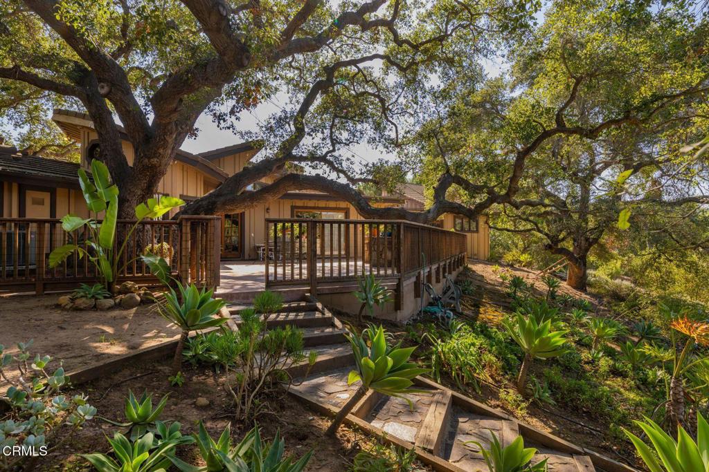 Properties 1 10681 Encino Drive