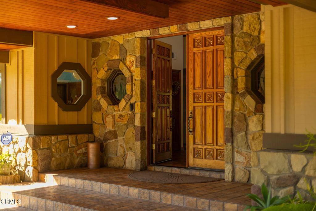 Properties 4 10681 Encino Drive